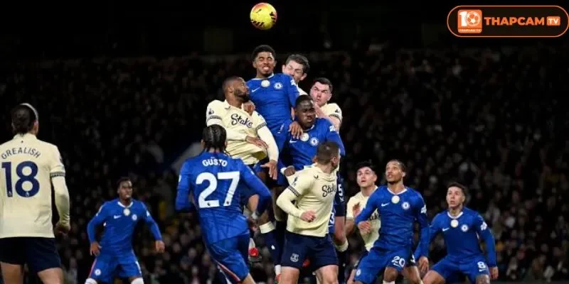 Lịch sử đối đầu giữa Everton vs Chelsea cho thấy lợi đây là cặp đối đầu đầy duyên nợ.