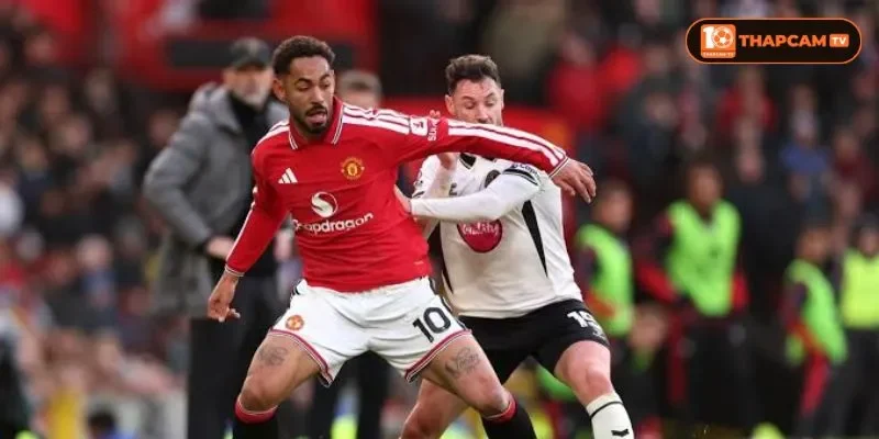 Soi kèo nhà cái Manchester United vs Bournemouth là kèo đấu vòng 8 với nhiều mong đợi.