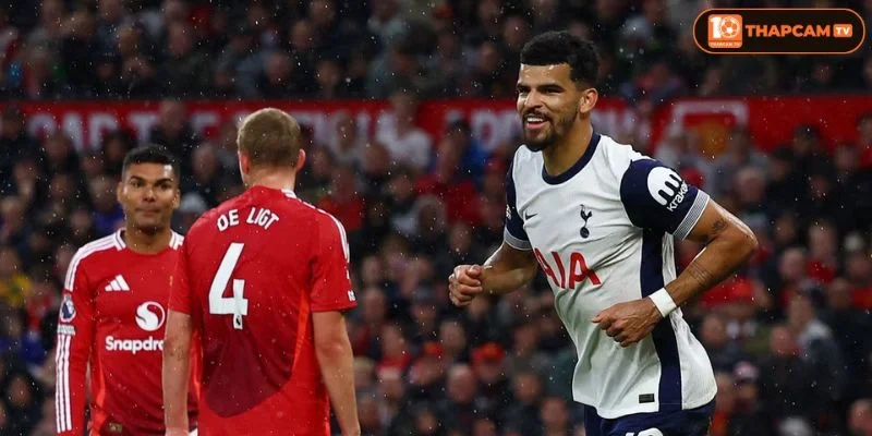 Manchester United trải qua 5 vòng với chuỗi thắng thua không mấy ổn định.