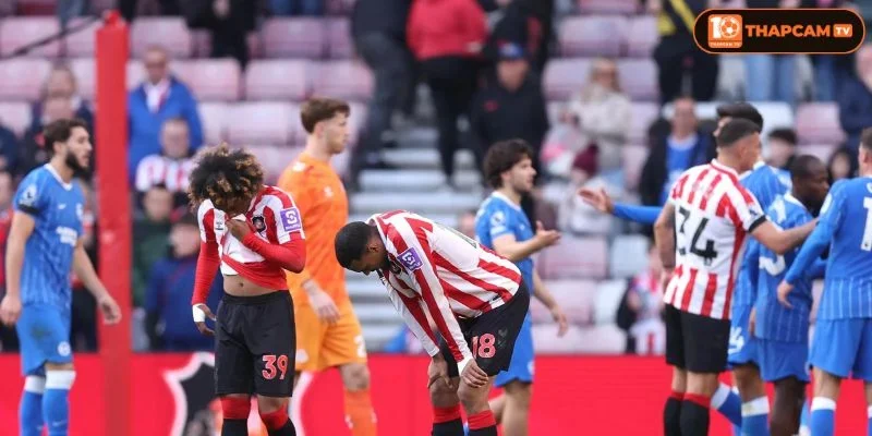Sunderland trải qua 5 vòng với chuỗi thắng thua không mấy ổn định.